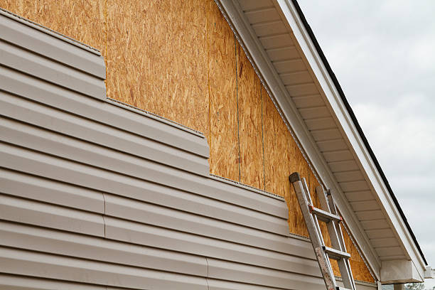 24/7 Emergency Siding experts in Chester, IL